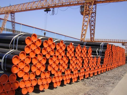 ASTM A106 A53 API 5L 4130 グレード 丸い部分形 ガスや建材のための炭素無縫鋼管