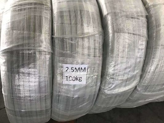 重用40x40x4mm 50x50x5mm 構造 ASTM A36 建築技術用角鋼を熱巻き