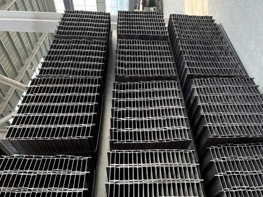 400x200x8-16mm ホットロール技術鋼鉄構造 橋や重機械のための重用Iビーム級Q235