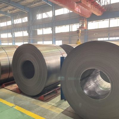 建設材料 CRC 冷式ローリング鉄コイル 0.7mm 厚さ 1000mm 幅 調整可能な幅 ± 1% 材料の許容度
