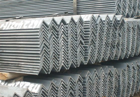 角棒 角形鋼材の切断梁 40x5mm 6m 12m ASTM A36 Q235 GB 20x4mm ホットロール