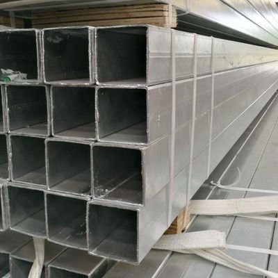 12M 長さ 丸い部分 形 温室準備 Z30 Z60 振動式四角管 1.2-1.5mm 厚さ 全天候 30x30mm 50x50mm