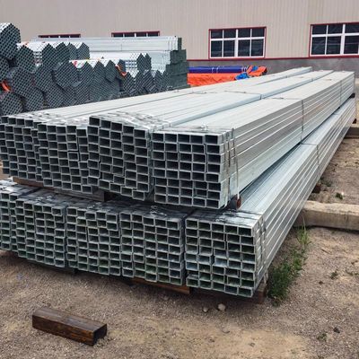 40x40x2.5 6061 6063 熱浸しガルバニズドギ鋼管 建設用産業用四角形直角管