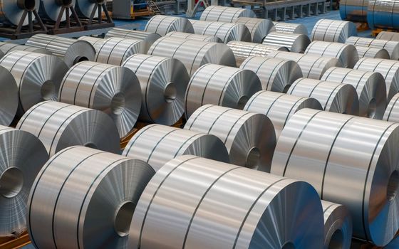 0.2-3.0mm 厚さ 完全硬 SPCC Q235 DC01 冷式ロール鋼 顧客要求のための炭素鋼コイル
