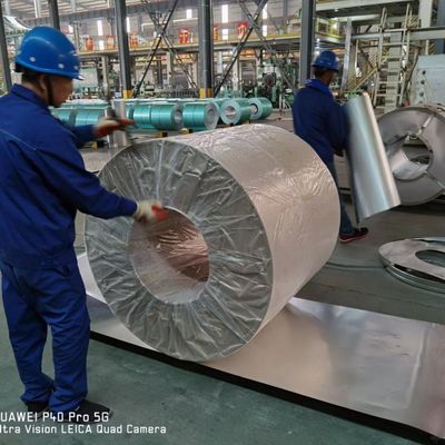 強度 鋼板 ASTM AISI JIS DIN GB カスタム サイズ 熱浸し?? 鋼コイル 0.35mm 厚さ 迅速な配送 GIコイル