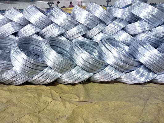 Q195 Q235 GB標準で自由切断のための2. 5mmの電熱鋼鉄線