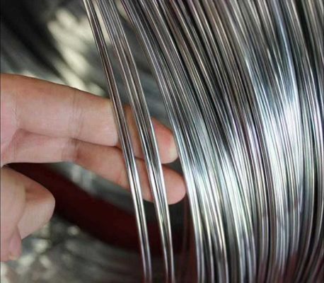 2.5mm 客の要求で建設のための鋼鉄線