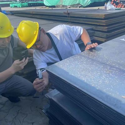 Z120 材料グレード 熱巻き鋼板 9mm 15mm 厚さ 2000mm 長さ 耐久性があり汎用性のあるアプリケーション