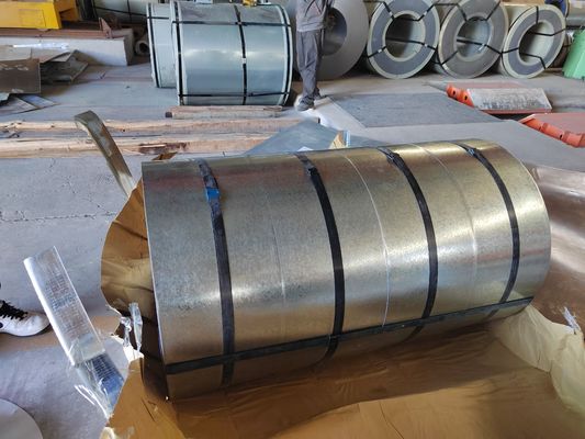 ASTM標準正規スパンコール Z60 Z80 Z180 Z275 Dx51D Dx52D Dx53D Gi 鉄管用熱巻きガルバनाइズド鋼コイル