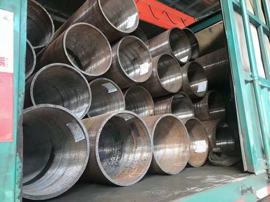 12M 長さ SSAW 低圧流体輸送のための溶接鋼管
