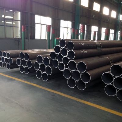 ASTM a333 Gr.6 API 5l Gr.x52 3インチ 4インチ ブラックカーボン鉄のシームレスパイプ