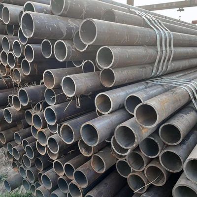 ASTM a333 Gr.6 API 5l Gr.x52 3インチ 4インチ ブラックカーボン鉄のシームレスパイプ