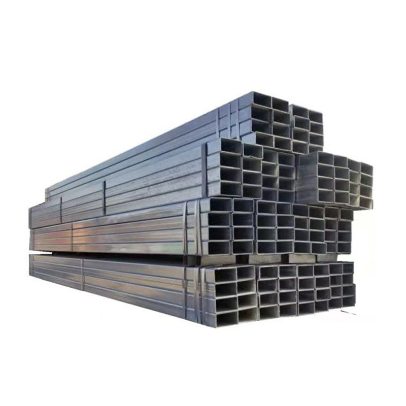 Q235B A36 低炭素熱浸し管 20x20mm---500x500mm 外直径 角鋼管